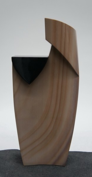 U226.B Edition In einer Hand