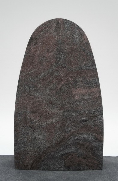 E000